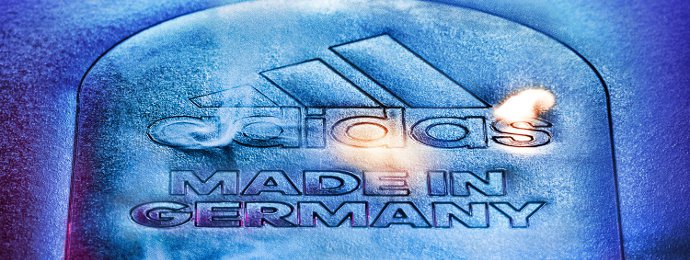 Die Zahlen von Adidas übertreffen die Erwartungen deutlich, doch trotz erhöhter Prognose erlebt die Aktie herbe Rückschläge - Newsbeitrag