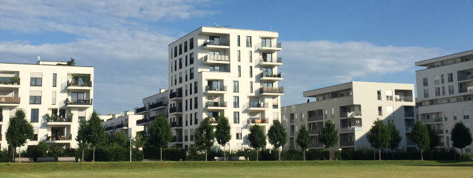 Zürcher Börsenbriefe - 09.10.2026 Zinssorgen belasten die Aktie von Vonovia, während in Berlin Rot-Grün-Rot zu Sondierungen zusammenkommt und die Panik weiter anfacht - Newsbeitrag